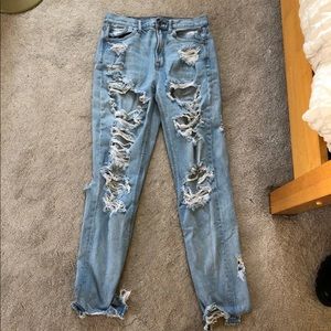 american eagle mom jeans